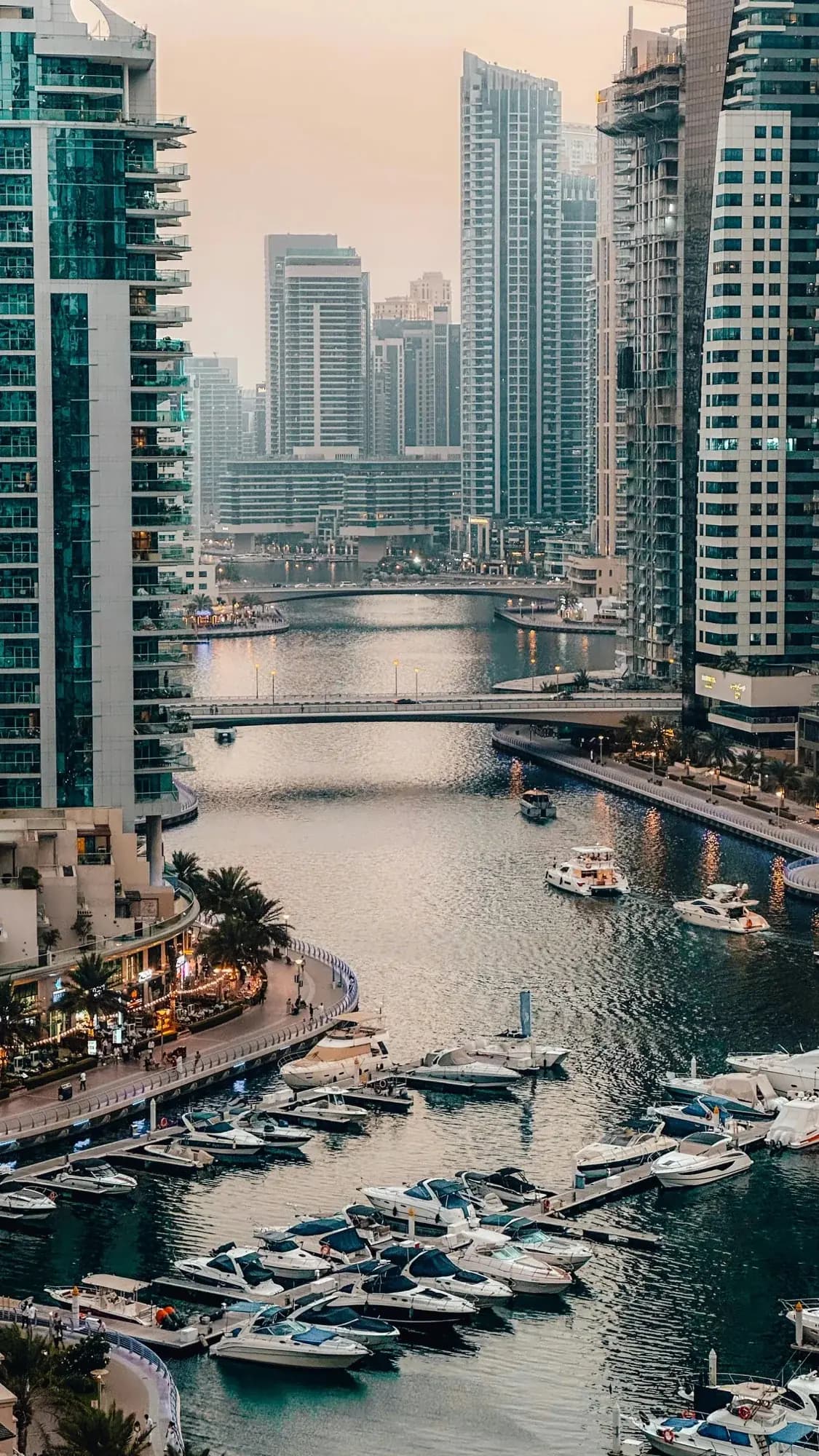 Dubai eSIM with instant activation - international travel data plans - no extra fees - 5G mobile network