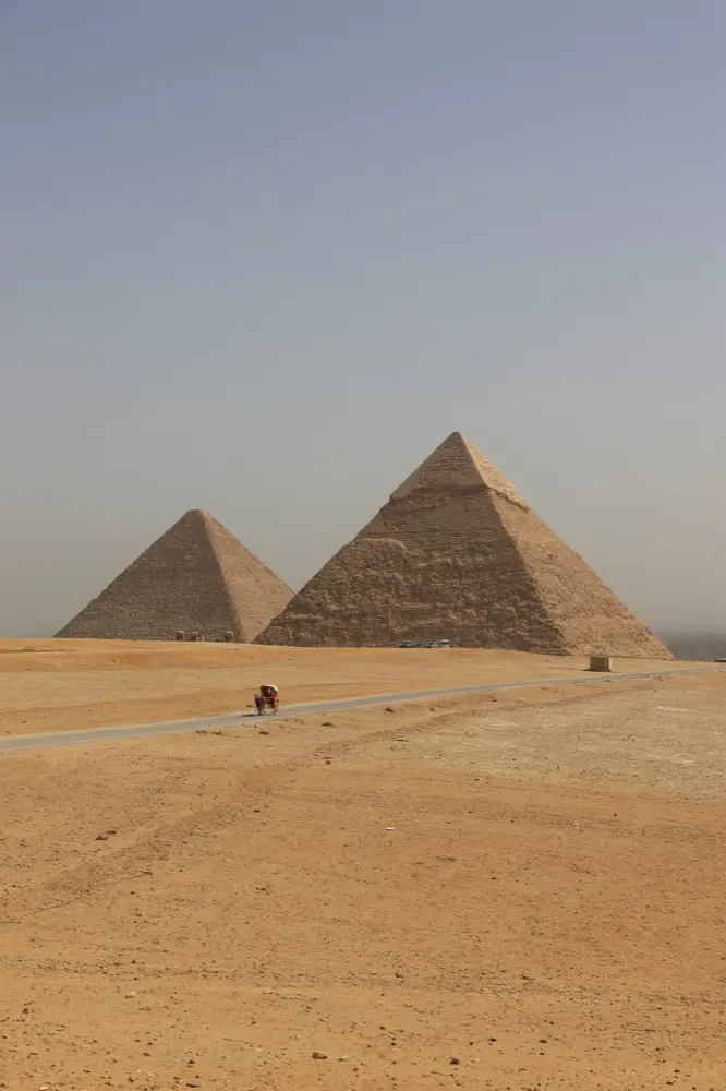 Giza Egypt eSIM coverage for travelers with HelloRoam mobile data plans and fast internet
