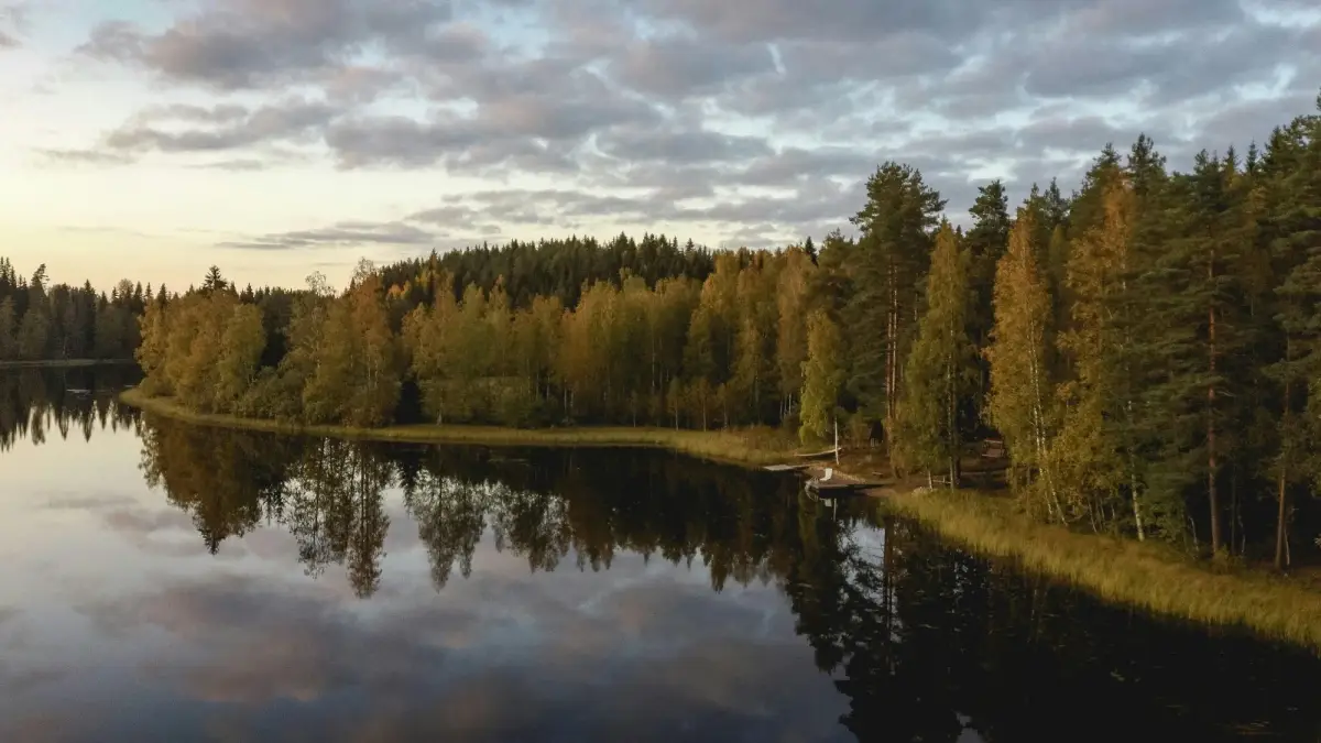 Finland eSIM data plan for Helsinki and Tampere travel coverage with HelloRoam service