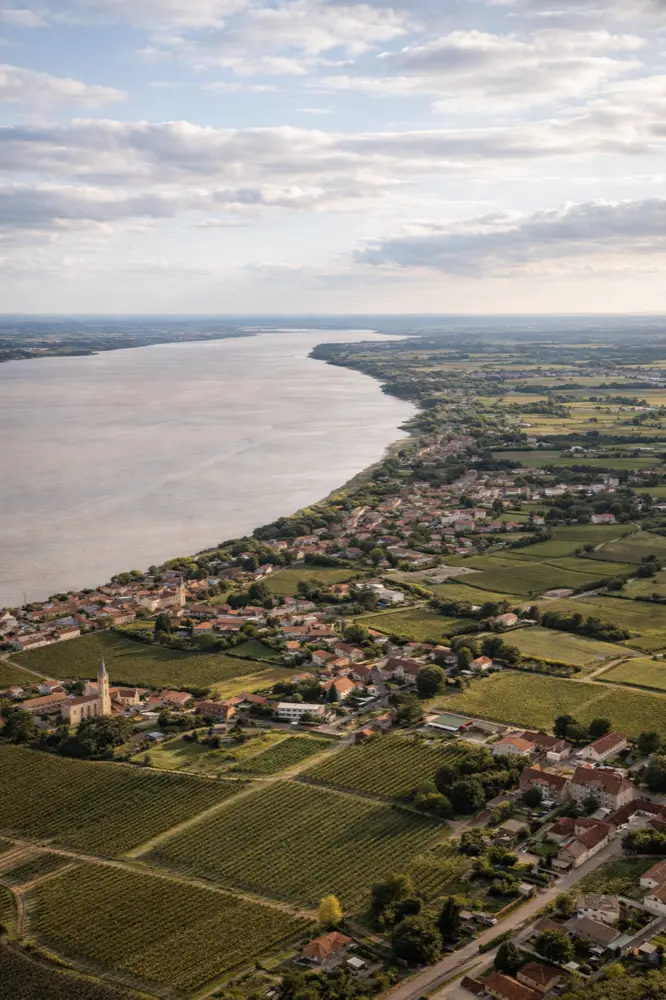 HelloRoam mobile data plan for visiting Gironde France with reliable eSIM service