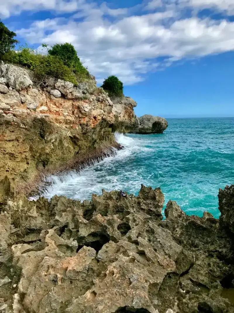 Haiti — mobile connectivity coverage