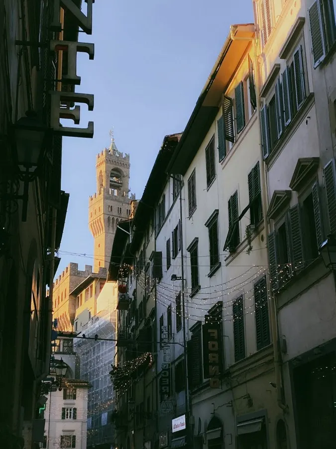 Florence Italy Duomo cathedral skyline with HelloRoam eSIM travel data for international visitors