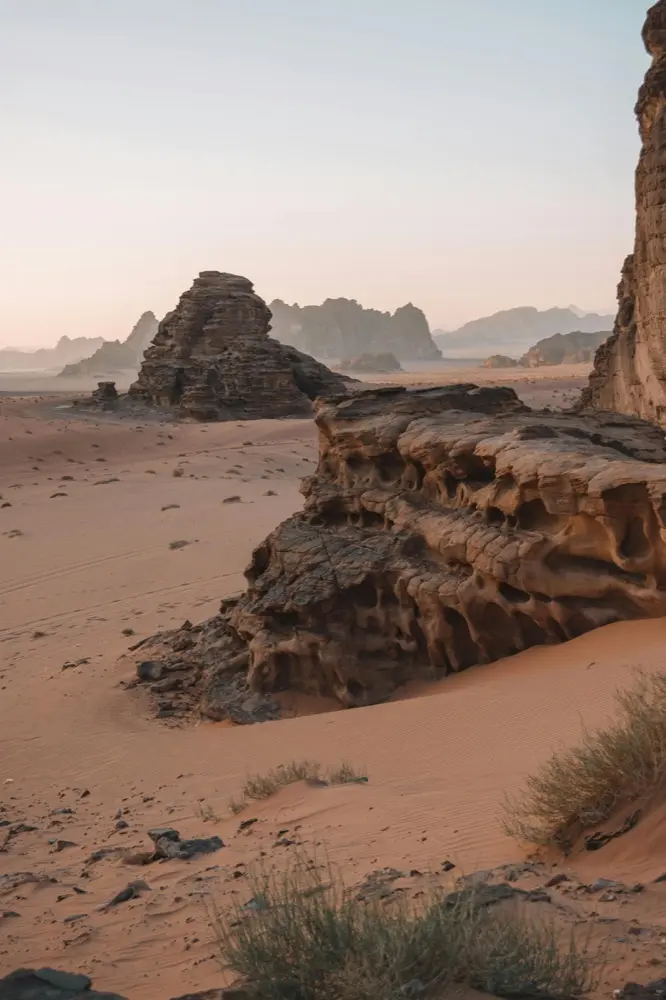 Travel data for Wadi as-Sir Jordan with HelloRoam eSIM coverage and fast mobile internet