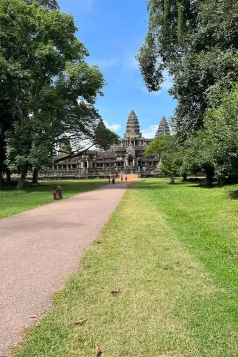 Cambodia — HelloRoam eSIM coverage