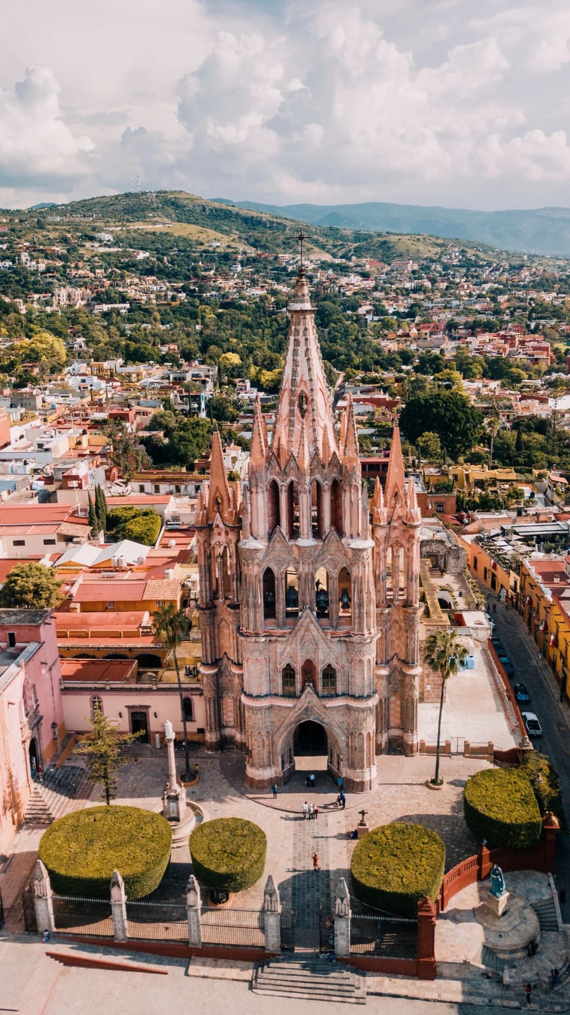 Mexico eSIM plan with AT&T 5G network - travel data from $4.32/day - instant activation