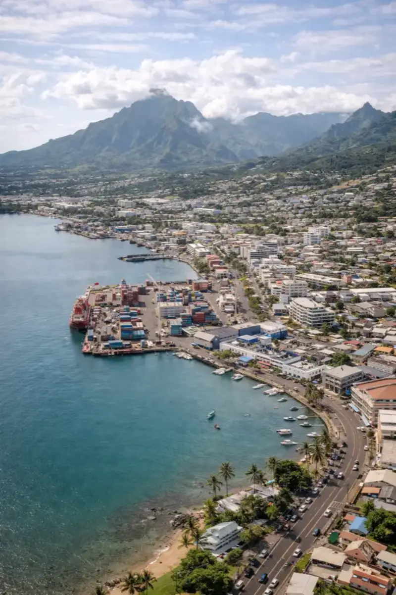 Reliable eSIM data from HelloRoam for travelers visiting Papeete in French Polynesia