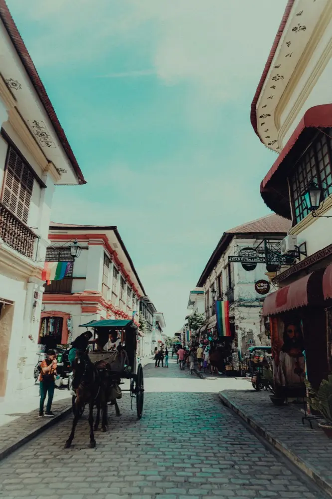HelloRoam mobile data plan for visiting Cainta Philippines with reliable eSIM service