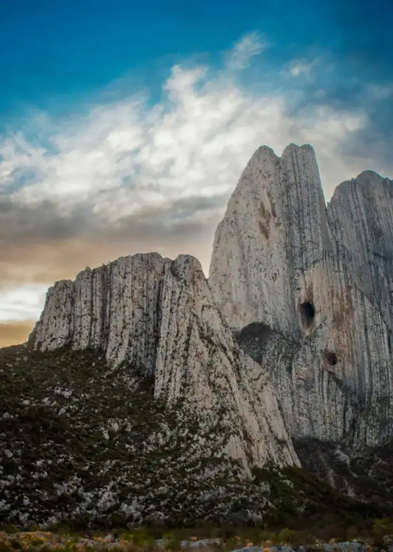 Fast mobile data in Santa Catarina Portugal with HelloRoam eSIM plan for travelers