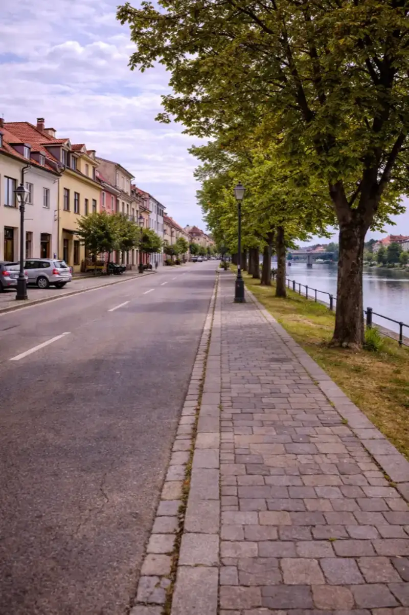HelloRoam provides eSIM data coverage for travelers visiting Maribor in Slovenia