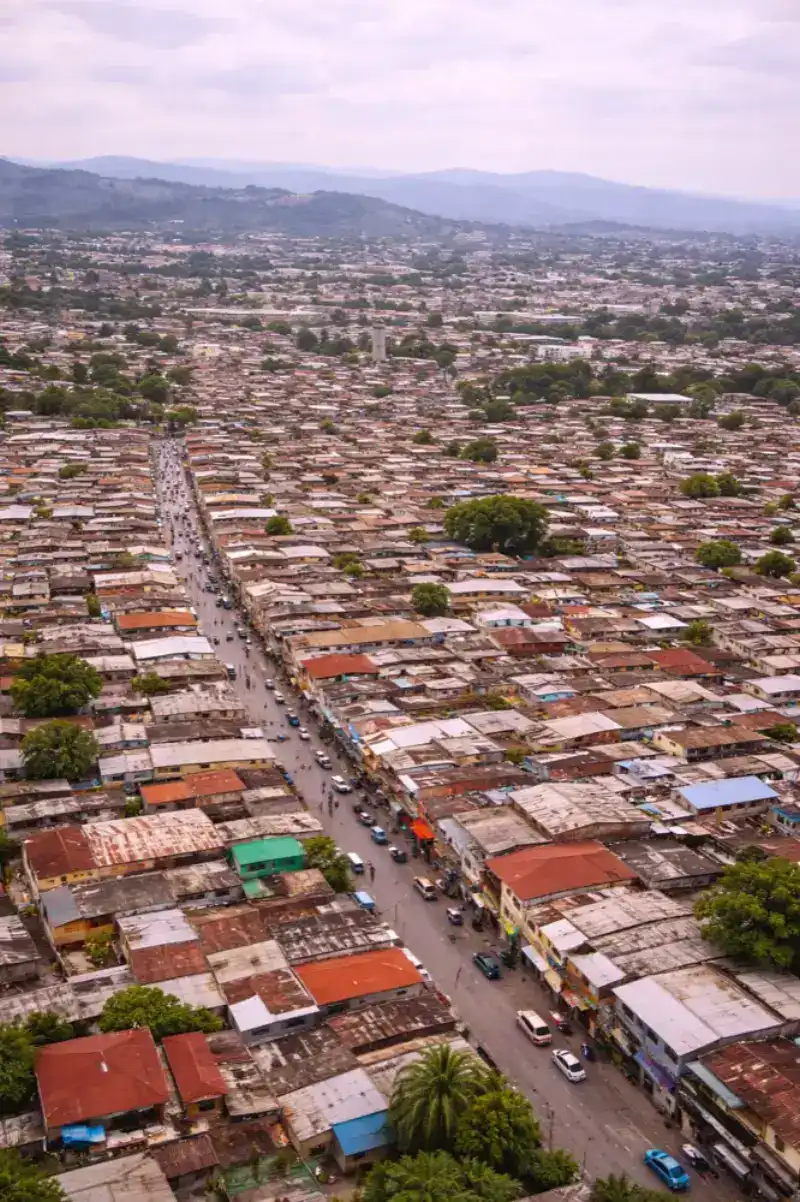 Stay connected in Soyapango El Salvador with a HelloRoam eSIM data plan for travelers