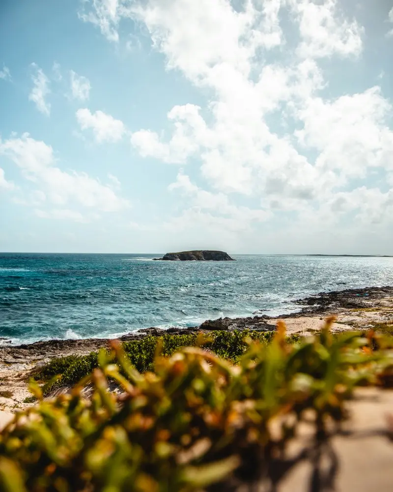 HelloRoam mobile data plan for visiting Grand Turk Turks and Caicos Islands with reliable eSIM service