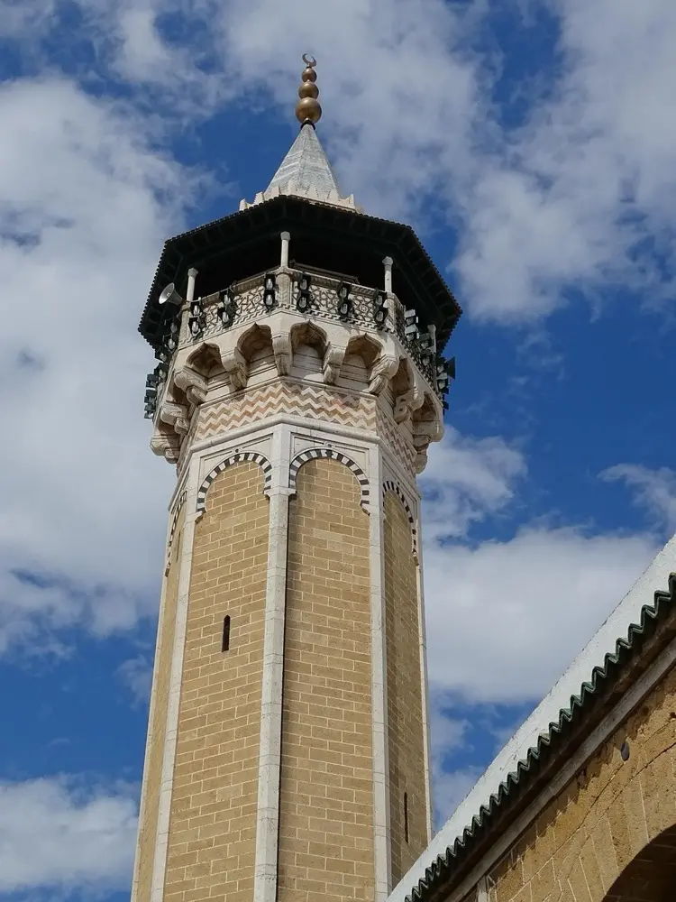 Tunisia travel eSIM data plan from HelloRoam with fast mobile coverage for visitors