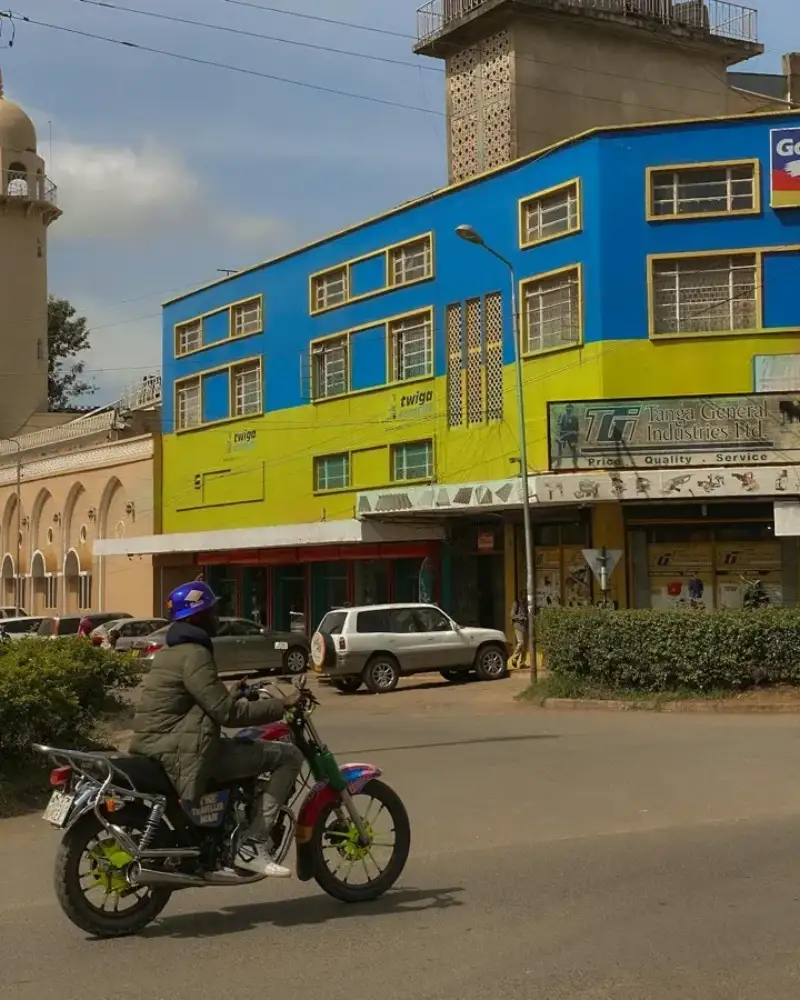 eSIM data plan for Arusha, Tanzania, with Vodacom 4G coverage at the Kilimanjaro safari gateway