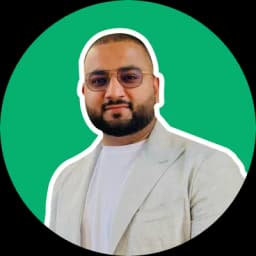 Mubashir Gulab, Co-Founder and COO of HelloRoam