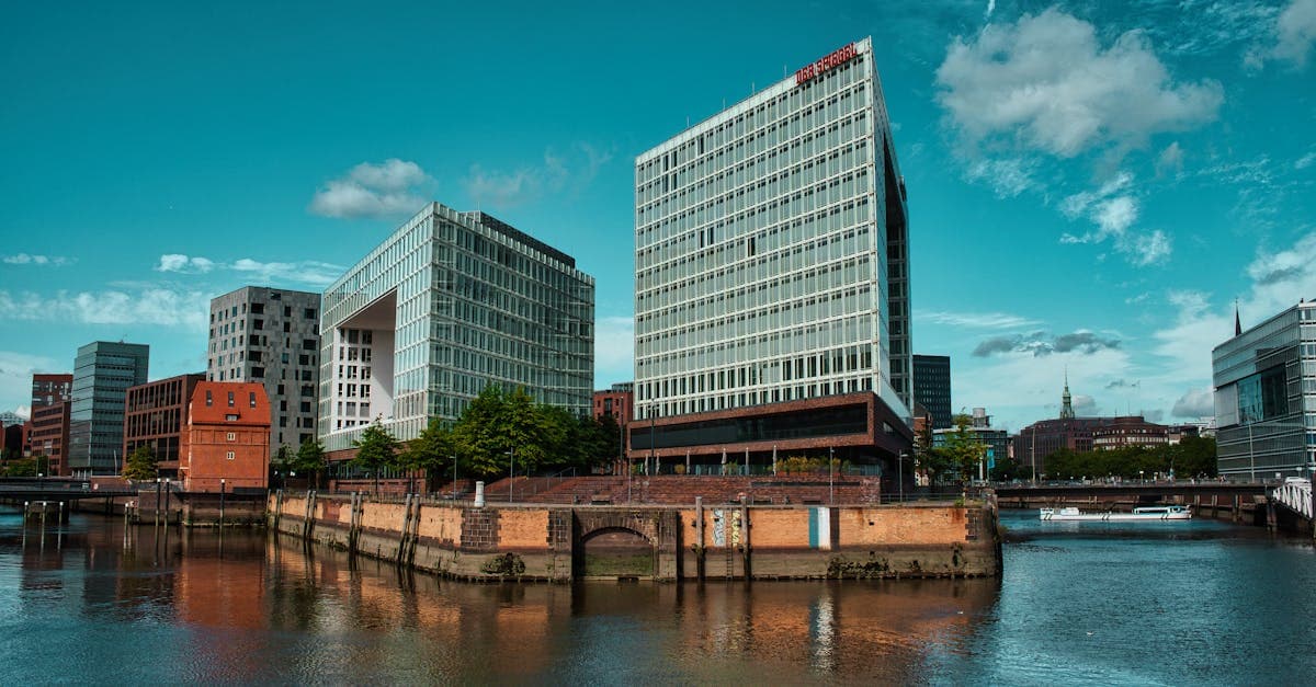 Stunning view of Hamburg's contemporary buildings by the Elbe River, showcasing urban architecture.