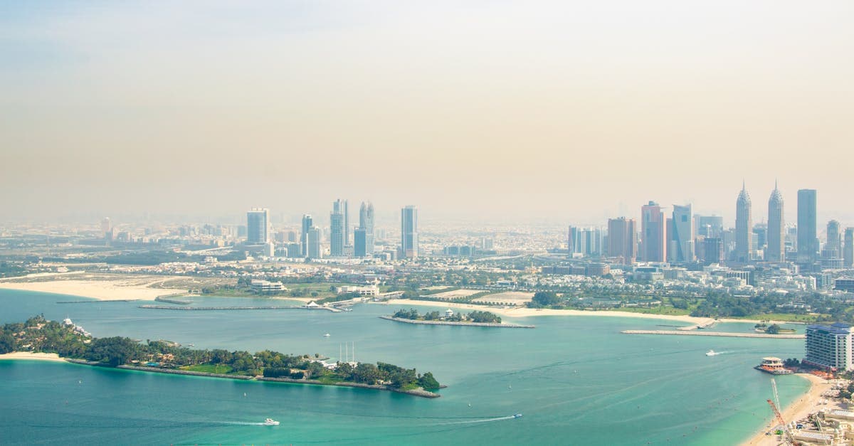 دليل 2026: تذاكر طيران رخيصة من الإمارات وكيف توفر 40 بالمئة أو أكثر