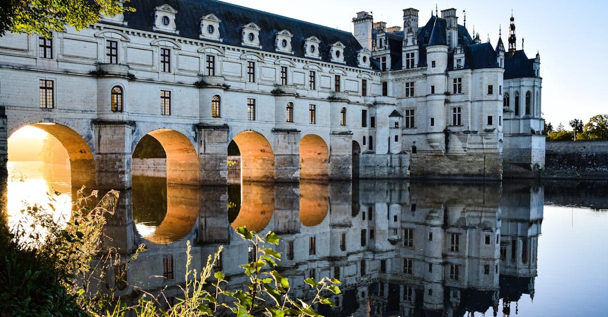 Château de Chenonceau au lever du soleil dans la Loire, destination week-end pas cher à moins de 100 €