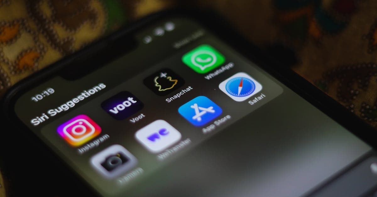 Siri Not Working? 12 Fixes That Actually Work in 2026 - eSIM and international travel guide by HelloRoam