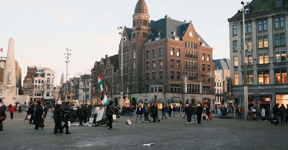 eSIM Buitenland: Bespaar Tot €140 op je Volgende Vakantie