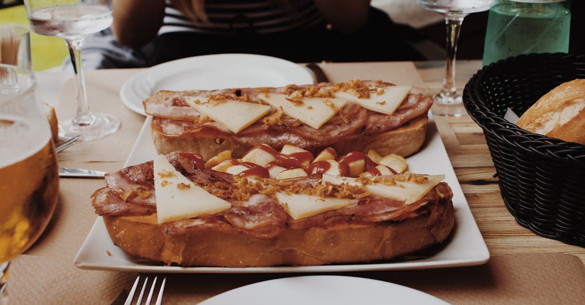 What to Eat in Spain: the Complete Food Guide for Irish Travellers - eSIM travel guide by HelloRoam